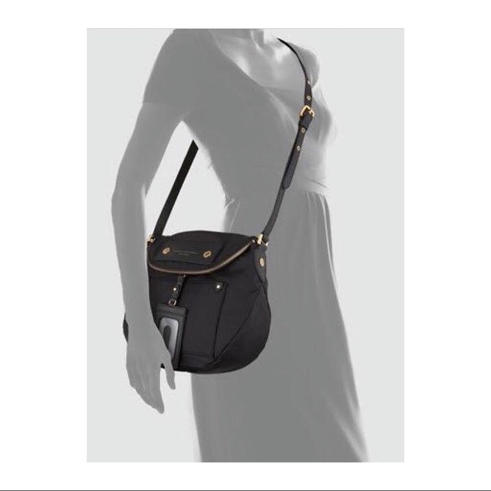 💥 Marc Jacobs Black Nylon Natasha crossbody